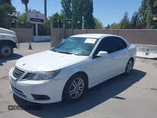 2011 Saab 9-3 z VIN YS3FA4CY8B1308975, wystawiony jako IAAI lot #42175684 z przebiegiem 284 439 mil mil oraz . Historia ofert i sprzedaży dostępna na DreamBid. Obrazek 6.