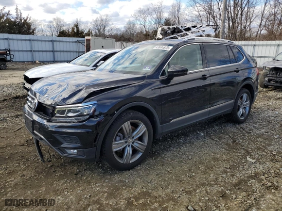 2018 Volkswagen Tiguan SEL Premium with VIN 3VV4B7AX8JM004295, listed as a Copart auction lot 43994875 with 53,569 mi miles and Salvage Title. Bid and sale history available at carsss.com. Image 1.