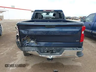 2021 Chevrolet Silverado 1500 LT z VIN 1GCUYDET2MZ373160, wystawiony jako IAAI lot #41970348 z przebiegiem 55 079 mil mil oraz . Historia ofert i sprzedaży dostępna na DreamBid. Obrazek 16.