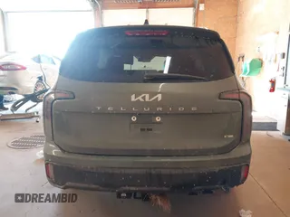 2024 Kia Telluride EX X-Line z VIN 5XYP3DGC6RG485412, wystawiony jako IAAI lot #41352835 z przebiegiem 19 613 mil mil oraz . Historia ofert i sprzedaży dostępna na DreamBid. Obrazek 17.
