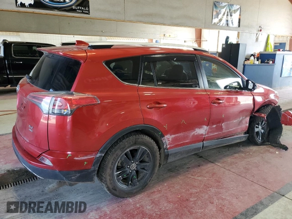 2016 Toyota RAV4 XLE с VIN JTMRFREV2GJ085118, выставлен на аукционе Copart как лот 60631645 с пробегом 166 075 миль миль и Списание • Salvage title. История ставок и продаж доступна на DreamBid. Изображение 3.