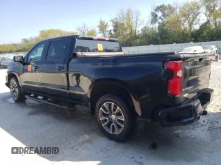 2021 Chevrolet Silverado 1500 RST with VIN 3GCUYEEDXMG453708, listed as a Copart auction lot 70710004 with Not Provided miles and Salvage Title. Bid and sale history available at carsss.com. Image 2.