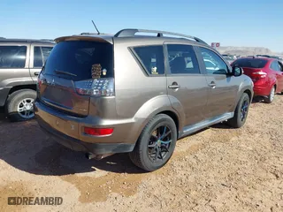 2012 Mitsubishi Outlander SE with VIN JA4AS3AW9CU004624, listed as a IAAI auction lot 41303185 with 189,122 mi miles. Bid and sale history available at carsss.com. Image 4.