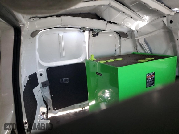 2018 Nissan NV200 S z VIN 3N6CM0KN9JK690414, wystawiony jako Copart lot #48488245 z przebiegiem 180 402 mil mil oraz Szkoda całkowita • Salvage title. Historia ofert i sprzedaży dostępna na DreamBid. Obrazek 10.