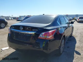 2013 Nissan Altima 3.5 SL with VIN 1N4BL3AP0DN465874, listed as a IAAI auction lot 41198257 with 183,265 mi miles. Bid and sale history available at carsss.com. Image 4.