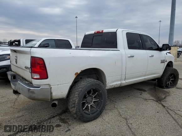 2015 Ram 2500 SLT z VIN 3C6UR5DL4FG576159, wystawiony jako Copart lot #46764514 z przebiegiem 233 148 mil mil oraz Szkoda całkowita • Salvage title. Historia ofert i sprzedaży dostępna na DreamBid. Obrazek 3.