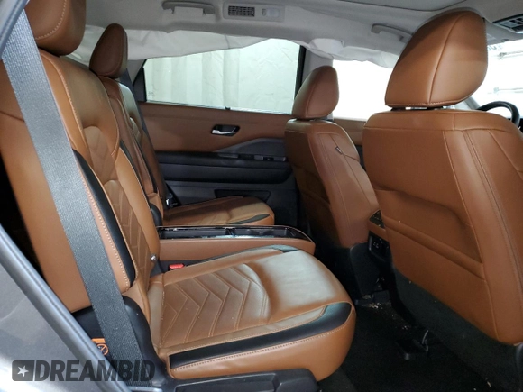 2023 Nissan Pathfinder Platinum с VIN 5N1DR3DK6PC228996, выставлен на аукционе Copart как лот 58937335 с пробегом 24 356 миль миль и Списание • Salvage title. История ставок и продаж доступна на DreamBid. Изображение 11.