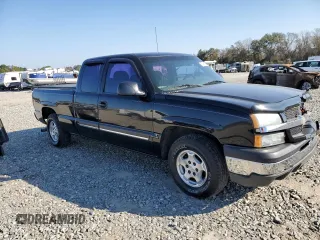 2004 Chevrolet Silverado 1500 Work Truck with VIN 1GCEC19V74E395837, listed as a Copart auction lot 82955004 with 277,584 mi miles and Salvage Title. Bid and sale history available at carsss.com. Image 4.