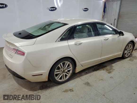 2014 Lincoln MKZ with VIN 3LN6L2G96ER826419, listed as a Copart auction lot 51946285 with 144,019 mi miles and Clean Title. Bid and sale history available at DreamBid. Image 3.