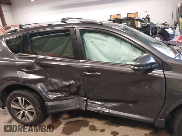 2016 Toyota RAV4 XLE с VIN 2T3RFREV5GW533000, выставлен на аукционе IAAI как лот 41200794 с пробегом 70 189 миль миль и . История ставок и продаж доступна на DreamBid. Изображение 14.