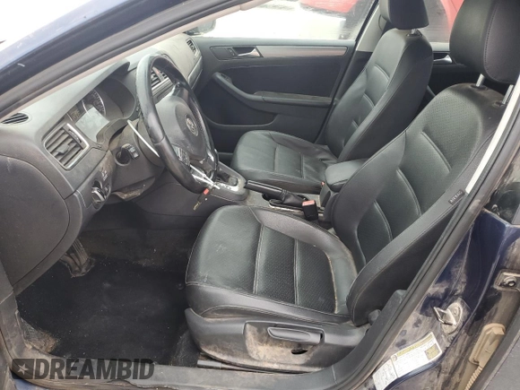2013 Volkswagen Jetta TDI w/Premium with VIN 3VWLL7AJ2DM361024, listed as a Copart auction lot 45318225 with 118,266 mi miles and Salvage title. Bid and sale history available at DreamBid. Image 7.