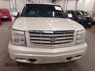 2003 Cadillac Escalade z VIN 1GYEK63N53R162632, wystawiony jako IAAI lot #41542627 z przebiegiem 147 577 mil mil oraz . Historia ofert i sprzedaży dostępna na DreamBid. Obrazek 12.