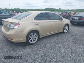 2010 Lexus HS 250h with VIN JTHBB1BA1A2009101, listed as a IAAI auction lot 42204254 with 317,679 mi miles and . Bid and sale history available at carsss.com. Image 4.