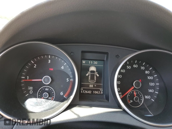 2013 Volkswagen Jetta TDI w/Sunroof & Nav with VIN 3VWML7AJ8DM640434, listed as a Copart auction lot 64828875 with 172,642 mi miles and Salvage title. Bid and sale history available at DreamBid. Image 9.