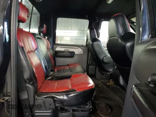 2007 Ford F-350 XL z VIN 1FTWW31P37EB30888, wystawiony jako Copart lot #59781715 z przebiegiem Nie podano mil oraz Czysty tytuł • Clean title. Historia ofert i sprzedaży dostępna na DreamBid. Obrazek 10.