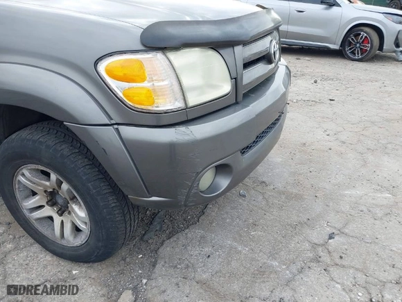 2004 Toyota Tundra Ltd with VIN 5TBDT48194S441084, listed as a IAAI auction lot 42010130 with 1 mi miles. Bid and sale history available at carsss.com. Image 22.