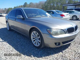 2008 BMW 7 Series 750Li z VIN WBAHN83538DT82987, wystawiony jako IAAI lot #41729720 z przebiegiem 126 717 mil mil oraz . Historia ofert i sprzedaży dostępna na DreamBid. Obrazek 1.
