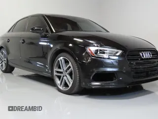 2020 Audi A3 Premium z VIN WAUAUGFF2LA101520, wystawiony jako Copart lot #61684965 z przebiegiem 71 236 mil mil oraz Szkoda całkowita • Salvage title. Historia ofert i sprzedaży dostępna na DreamBid. Obrazek 1.