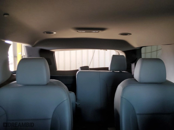 2019 Chevrolet Traverse LT Leather with VIN 1GNERHKW6KJ192783, listed as a Copart auction lot 43655445 with 61,385 mi miles and Salvage Title. Bid and sale history available at carsss.com. Image 10.