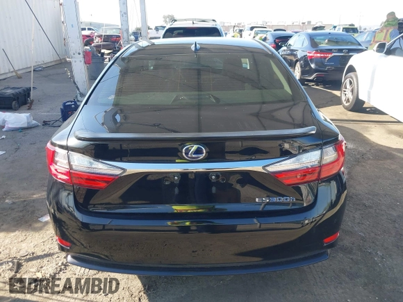 2016 Lexus ES 300h z VIN JTHBW1GG1G2121262, wystawiony jako IAAI lot #41959615 z przebiegiem 131 247 mil mil oraz . Historia ofert i sprzedaży dostępna na DreamBid. Obrazek 16.