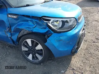 2016 Kia Soul + with VIN KNDJP3A55G7330696, listed as a IAAI auction lot 41936996 with 135,546 mi miles. Bid and sale history available at carsss.com. Image 6.