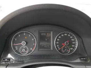 2010 Volkswagen Jetta Limited Edition with VIN 3VWRX7AJ7AM129674, listed as a Copart auction lot 55271845 with 159,013 mi miles and Salvage title. Bid and sale history available at DreamBid. Image 9.