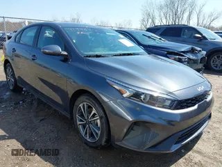 2024 Kia Forte LXS z VIN 3KPF24AD5RE838266, wystawiony jako IAAI lot #41946712 z przebiegiem 2 189 mil mil oraz . Historia ofert i sprzedaży dostępna na DreamBid. Obrazek 1.