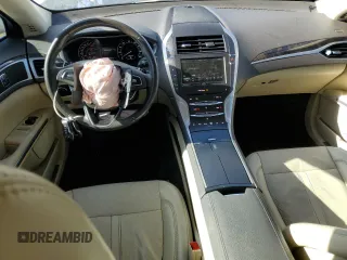 2015 Lincoln MKZ z VIN 3LN6L2GK8FR627120, wystawiony jako Copart lot #45954315 z przebiegiem 103 930 mil mil oraz Szkoda całkowita • Salvage title. Historia ofert i sprzedaży dostępna na DreamBid. Obrazek 8.