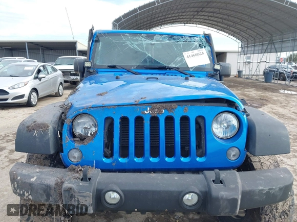 2015 Jeep Wrangler Unlimited Rubicon with VIN 1C4BJWFG5FL558348, listed as a IAAI auction lot 41460025 with 106,012 mi miles. Bid and sale history available at carsss.com. Image 12.