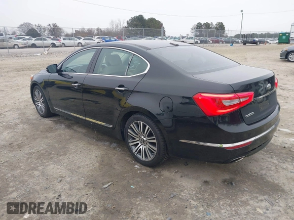 2015 Kia Cadenza Premium with VIN KNALN4D70F5177461, listed as a IAAI auction lot 41382190 with 214,538 mi miles. Bid and sale history available at carsss.com. Image 3.