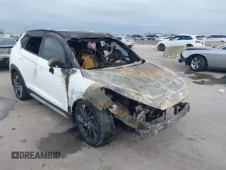 2019 Hyundai Tucson SEL with VIN KM8J33AL6KU891196, listed as a IAAI auction lot 41236678 with Not Provided miles. Bid and sale history available at carsss.com. Image 1.