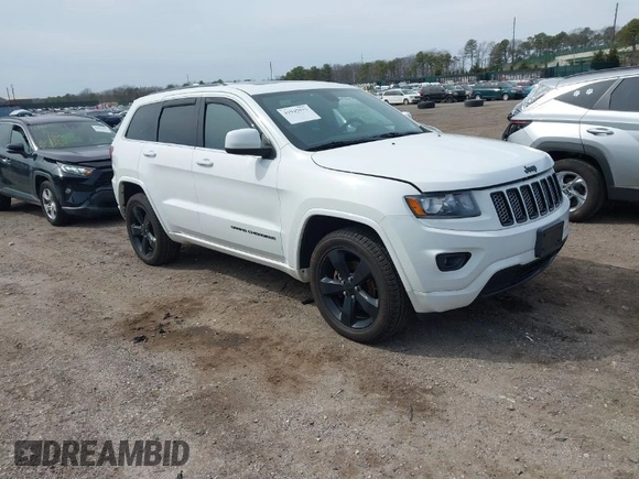 2015 Jeep Grand Cherokee Laredo with VIN 1C4RJFAG4FC905092, listed as a IAAI auction lot 41945933 with 97,854 mi miles. Bid and sale history available at carsss.com. Image 1.
