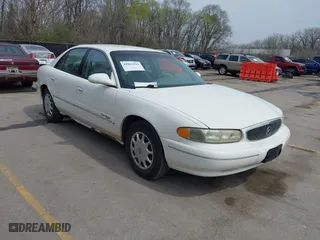 2002 Buick Century Custom with VIN 2G4WS52J421100967, listed as a IAAI auction lot 41863921 with 182,401 mi miles. Bid and sale history available at carsss.com. Image 1.