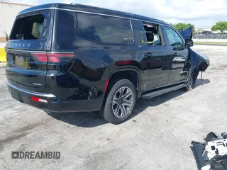 2024 Jeep Wagoneer Series II с VIN 1C4SJSBP2RS102168, выставлен на аукционе IAAI как лот 42511841 с пробегом 38 212 миль миль и . История ставок и продаж доступна на DreamBid. Изображение 4.