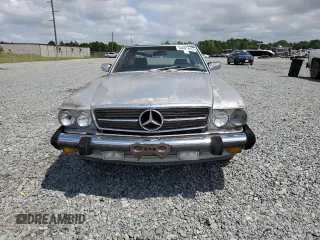 1986 Mercedes-Benz 560 with VIN WDBBA48D9GA037751, listed as a Copart auction lot 54861415 with 86,212 mi miles and Clean Title. Bid and sale history available at carsss.com. Image 5.