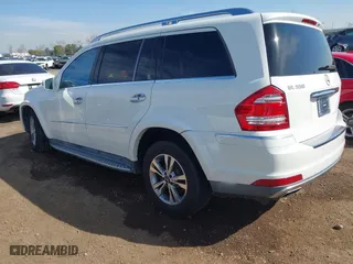 2011 Mercedes-Benz GL-Class GL 550 with VIN 4JGBF8GE7BA749183, listed as a IAAI auction lot 41626371 with 132,215 mi miles. Bid and sale history available at carsss.com. Image 3.