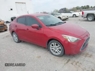 2016 Scion iA with VIN 3MYDLBZV5GY102267, listed as a IAAI auction lot 41837787 with 1 mi miles. Bid and sale history available at carsss.com. Image 1.