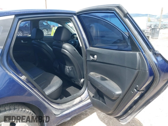 2018 Kia Optima LX z VIN 5XXGT4L32JG205418, wystawiony jako IAAI lot #42062997 z przebiegiem 103 126 mil mil oraz . Historia ofert i sprzedaży dostępna na DreamBid. Obrazek 8.