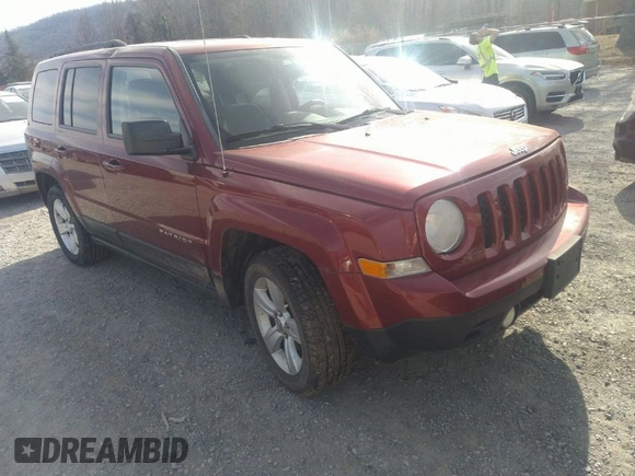 2014 Jeep Patriot Sport with VIN 1C4NJRBB8ED689016, listed as a IAAI auction lot 41613215 with 180,047 mi miles and . Bid and sale history available at carsss.com. Image 1.