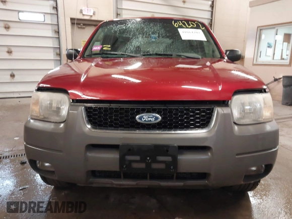 2001 Ford Escape XLT with VIN 1FMYU04101KF46809, listed as a IAAI auction lot 41664202 with 256,468 mi miles. Bid and sale history available at carsss.com. Image 12.