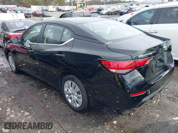 2024 Nissan Sentra S z VIN 3N1AB8BV8RY248783, wystawiony jako IAAI lot #41763721 z przebiegiem 7 693 mil mil oraz . Historia ofert i sprzedaży dostępna na DreamBid. Obrazek 3.