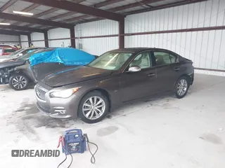 2015 Infiniti Q50 Premium z VIN JN1BV7AR0FM393387, wystawiony jako IAAI lot #42257850 z przebiegiem 176 436 mil mil oraz . Historia ofert i sprzedaży dostępna na DreamBid. Obrazek 2.