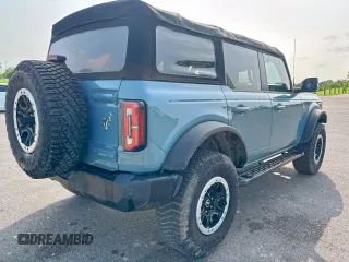 2022 Ford Bronco с VIN 1FMEE5DP3NLB62749, выставлен на аукционе Copart как лот 58267595 с пробегом 59 444 миль миль и Списание • Salvage title. История ставок и продаж доступна на DreamBid. Изображение 4.