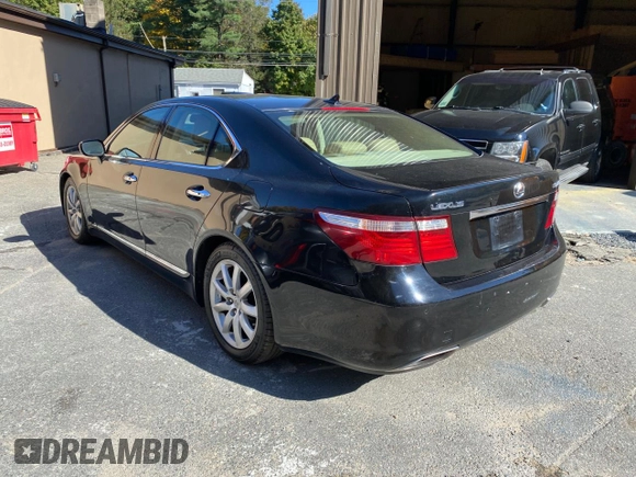 2007 Lexus LS 460 with VIN JTHBL46F875038347, listed as a Copart auction lot 56106155 with 259,466 mi miles and Clean Title. Bid and sale history available at DreamBid. Image 3.