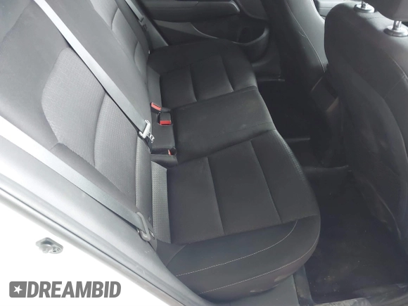2017 Hyundai Elantra SE z VIN 5NPD84LF7HH181890, wystawiony jako IAAI lot #41823659 z przebiegiem 64 787 mil mil oraz . Historia ofert i sprzedaży dostępna na DreamBid. Obrazek 8.