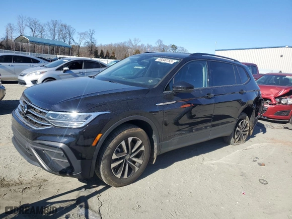 2022 Volkswagen Tiguan S with VIN 3VV0B7AX7NM131799, listed as a Copart auction lot 89340755 with 22,598 mi miles and Salvage Title. Bid and sale history available at carsss.com. Image 1.