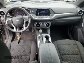 2021 Chevrolet Blazer LT z VIN 3GNKBCRS4MS513704, wystawiony jako Copart lot #55282025 z przebiegiem 56 805 mil mil oraz Nie do naprawy • Non repairable. Historia ofert i sprzedaży dostępna na DreamBid. Obrazek 8.