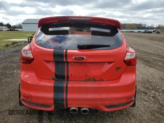 2014 Ford Focus ST with VIN 1FADP3L92EL397487, listed as a Copart auction lot 50367105 with 90,495 mi miles and Salvage Title. Bid and sale history available at carsss.com. Image 6.