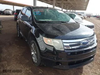 2008 Ford Edge SE with VIN 2FMDK36C58BA83199, listed as a IAAI auction lot 41707531 with 172,051 mi miles. Bid and sale history available at carsss.com. Image 1.