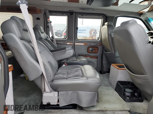 2004 GMC Savana Cargo Van YF7 Upfitter with VIN 1GDFG15T341134365, listed as a Copart auction lot 45971155 with 117,966 mi miles and Salvage Title. Bid and sale history available at carsss.com. Image 11.